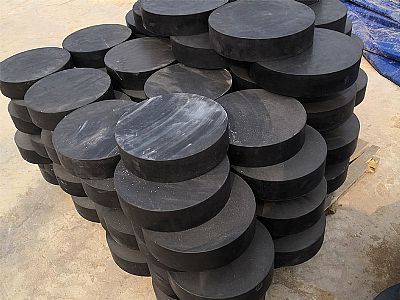 宁强县板式橡胶支座由若干层橡胶片与薄钢板经加压硫化